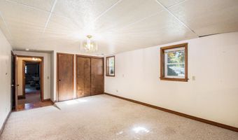 3822 Sharp Rd, Adrian, MI 49221