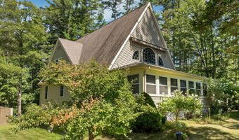 139 Governor Wentworth Hwy, Wolfeboro, NH 03894