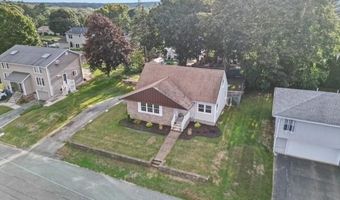 49 Horseshoe Dr, Bellingham, MA 02019