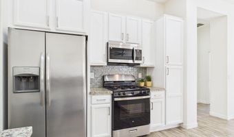 6915 S SAPPHIRE Way, Chandler, AZ 85249