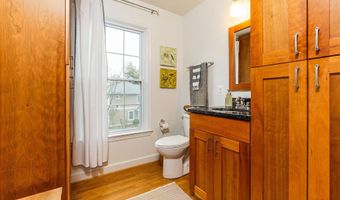 2320 SANFORD St, Alexandria, VA 22301