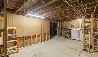 302 Prospect St, Bennington, VT 05201