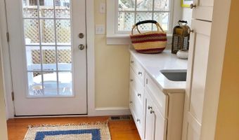 344 Main Ave, Bay Head, NJ 08742