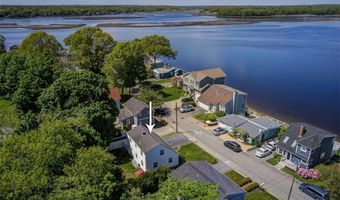 70 Boyce Ave, Barrington, RI 02806