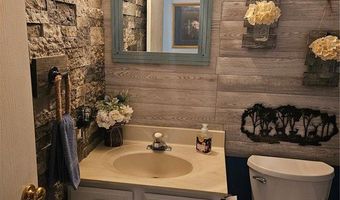 1322 Rockwood Forest Dr, Arnold, MO 63010