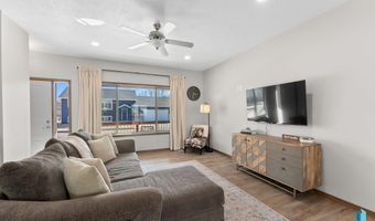500 E Cairos Pl, Brandon, SD 57005