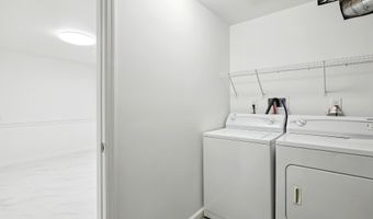 14 South St 12, Danbury, CT 06810
