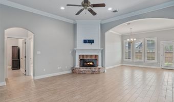 214 Roanoke Cir, Benton, LA 71006
