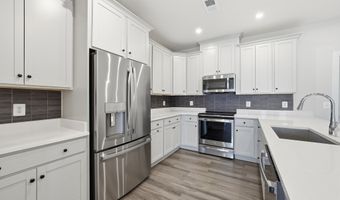 43732 TRANSIT Sq, Ashburn, VA 20147