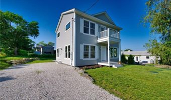 24 Seaspray Way, Little Compton, RI 02837