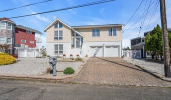 259 Cypress Dr, Bayville, NJ 08721