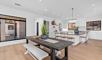 16390 Via Justina Real, Escondido, CA 92025