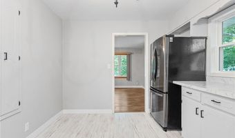 1407 Elm St, Alexandria, MN 56308