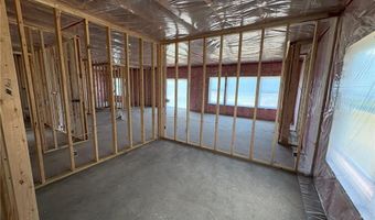 820 Morrison Ave S, Annandale, MN 55302