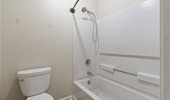 1129 KING ARTHUR Ct, Alabaster, AL 35007