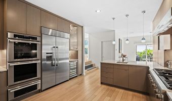 1060 5th St, Boulder, CO 80302