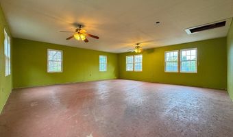 60 White Fox Rd, Agawam, MA 01030