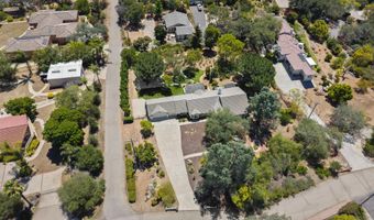10525 Burned Oak Ln, Escondido, CA 92026
