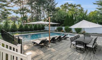 34 Green Meadow Blvd, Middletown, NJ 07748