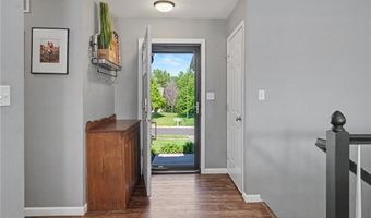 709 Flame Way, Baldwin City, KS 66006