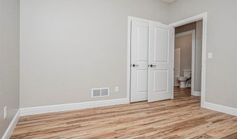 1800-1802 Broadfoot Dr, Abilene, KS 67410