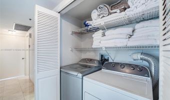 10175 Collins Ave PH8, Bal Harbour, FL 33154