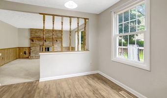 3381 MONARCH Ln, Annandale, VA 22003