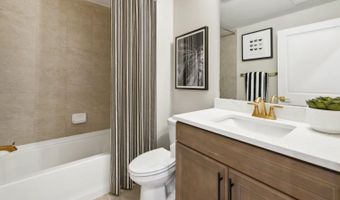 8260 Colling Manor Ct Plan: JAMESTOWN II, Alexandria, VA 22308