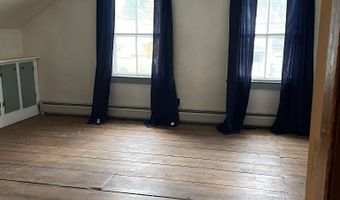 127 Main St, Cambridge, VT 05464