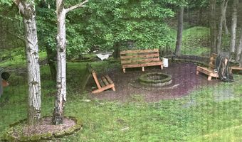 186 Elmwood Dr, Albrightsville, PA 18210