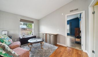 7998 14TH St, Bay City, OR 97107