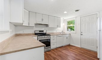 934 Meadowbrook Ave, Alliance, OH 44601