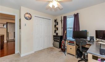 122 New Rd, East Providence, RI 02916