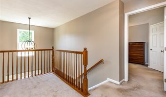 637 White Pine Dr, Adams Twp., PA 16046