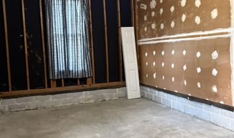 909 LONGVIEW Cir, Adamsville, AL 35005