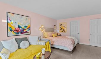 140 Pine Glen Dr, East Greenwich, RI 02818
