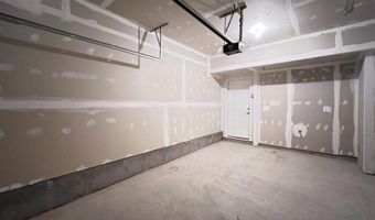 20285 NEWFOUNDLAND Sq, Ashburn, VA 20147