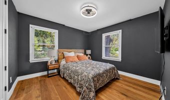 2642 Meyerswood Dr, Apex, NC 27539