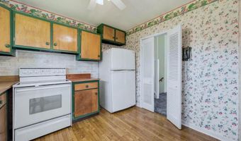 141 S SHELLEY Dr, Claymont, DE 19703