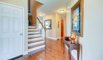 84 Andriana Ln, Albany, NY 12204
