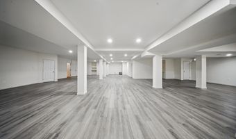 43582 OLD KINDERHOOK Dr, Ashburn, VA 20147