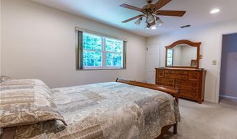 2442 Lisa Ln, Allentown, PA 18104
