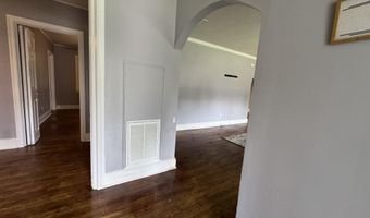 110 Harris St, Bishopville, SC 29010