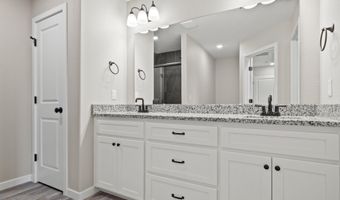 416 Beaver Tail Rd, Ash Grove, MO 65604
