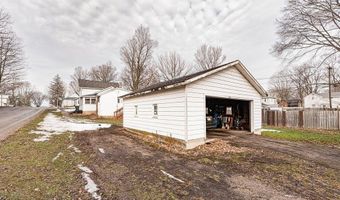 214 S Elm St, Albion, IN 46701