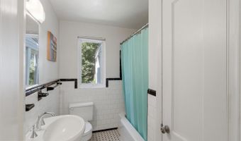 9612 PAGE Ave, Bethesda, MD 20814