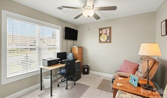 105 Oak Ridge Dr, Archdale, NC 27263
