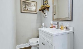 504 HARVEY Rd, Claymont, DE 19703
