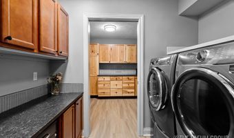 955 Bridge Crest Dr SE, Ada, MI 49301