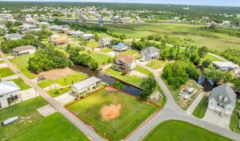 101 Edith Dr, Bay St. Louis, MS 39520